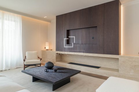 Apartamento de 3 dormitorios en venta en Barcelona, Cataluña, Spain № 7115 - foto 25