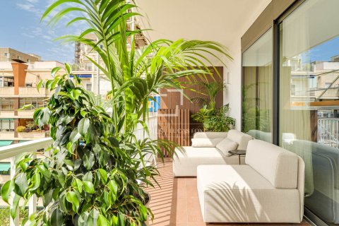 Apartamento de 3 dormitorios en venta en Barcelona, Cataluña, Spain № 7115 - foto 26