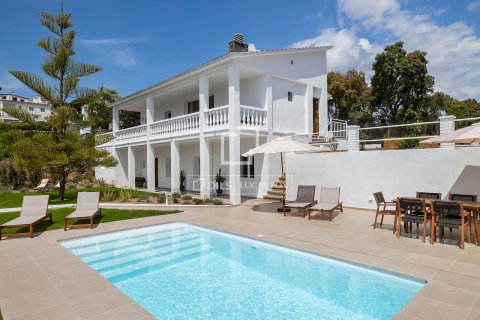 4 bedrooms villa for sale in Sant Pol de Mar, Barcelona, Catalonia, Spain № 7117