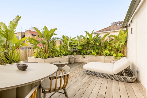 1 bedroom penthouse for sale in Barcelona, Catalonia, Spain № 7250 - photo 25