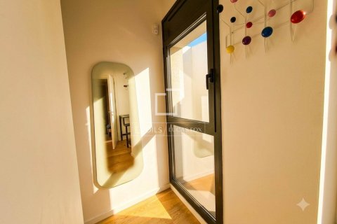 2 bedrooms apartment for sale in Barcelona, Catalonia, Spain № 8532 - photo 28