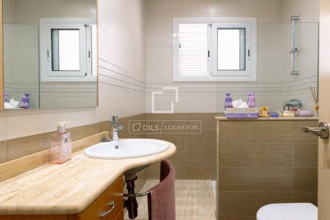 5 chambres villa à vendre à Vallromanes, Barcelona, Catalonia, Spain № 8530 - photo 30