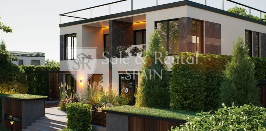 3 bedrooms house for sale in Lloret de Mar, Girona, Catalonia, Spain № 6667
