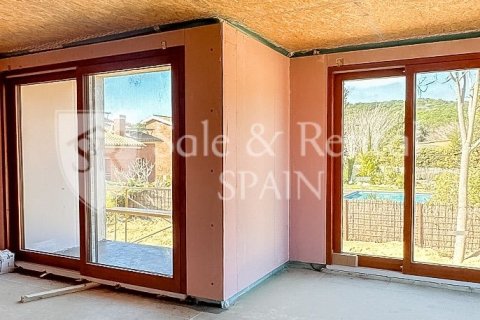 3 bedrooms house for sale in Lloret de Mar, Girona, Catalonia, Spain № 6667 - photo 27
