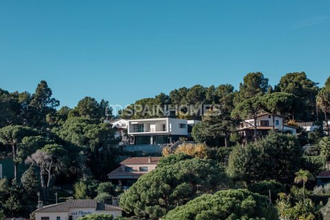 5 bedrooms villa for sale in Barcelona, Catalonia, Spain № 1302 - photo 13