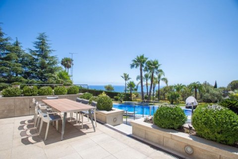 Сasa de 7 dormitorios en venta en Sant Andreu de Llavaneres, Barcelona, Cataluña, Spain № 1416 - foto 19