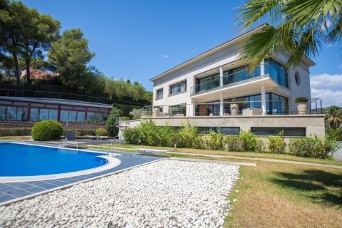 Сasa de 7 dormitorios en venta en Sant Andreu de Llavaneres, Barcelona, Cataluña, Spain № 1416 - foto 21