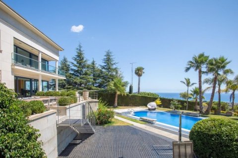 7 bedrooms house for sale in Sant Andreu de Llavaneres, Barcelona, Catalonia, Spain № 1416