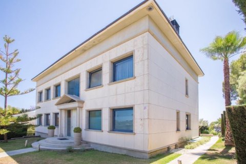 Сasa de 7 dormitorios en venta en Sant Andreu de Llavaneres, Barcelona, Cataluña, Spain № 1416 - foto 6