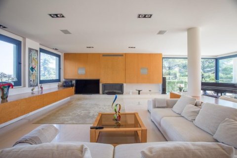 Сasa de 7 dormitorios en venta en Sant Andreu de Llavaneres, Barcelona, Cataluña, Spain № 1416 - foto 11