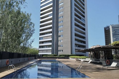 2 bedrooms apartment for sale in Barcelona, Catalonia, Spain № 1412 - photo 2