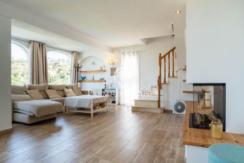 4 bedrooms house for sale in Sitges, Barcelona, Catalonia, Spain № 2384 - photo 6