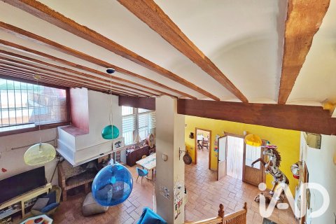 5 bedrooms house for sale in Montbrio del Camp, Tarragona, Catalonia, Spain № 8389 - photo 21