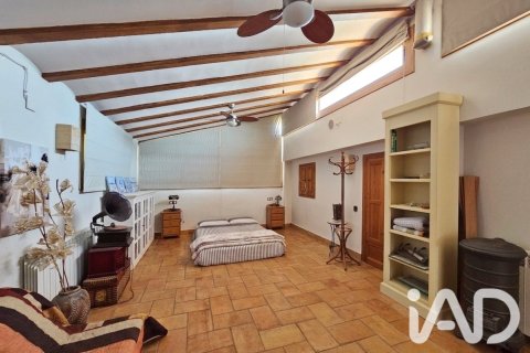 5 bedrooms house for sale in Montbrio del Camp, Tarragona, Catalonia, Spain № 8389 - photo 10