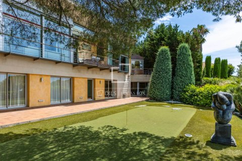 6 bedrooms villa for sale in Sant Vicenc De Montalt, Barcelona, Catalonia, Spain № 4356 - photo 27