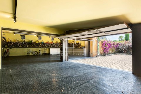 6 bedrooms villa for sale in Sant Vicenc De Montalt, Barcelona, Catalonia, Spain № 4356 - photo 30