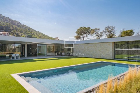 4 bedrooms villa for sale in Vallromanes, Barcelona, Catalonia, Spain № 4360 - photo 4