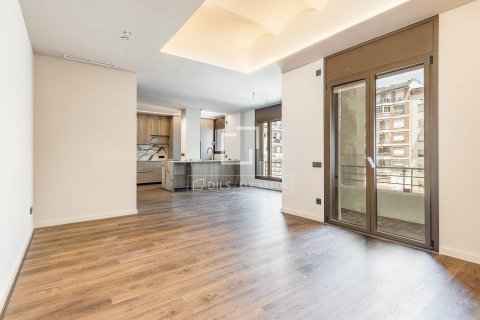 2 bedrooms apartment for sale in Barcelona, Catalonia, Spain № 4357 - photo 3