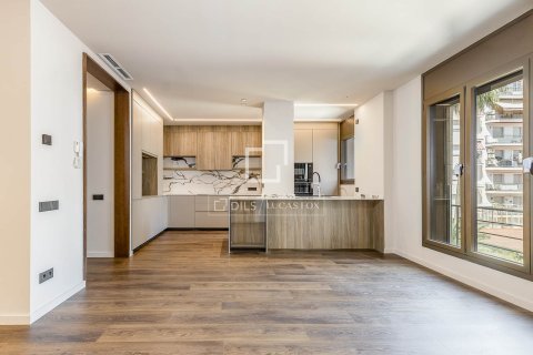 2 bedrooms apartment for sale in Barcelona, Catalonia, Spain № 4357 - photo 2