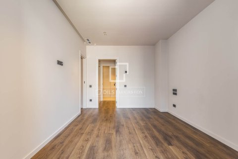 2 bedrooms apartment for sale in Barcelona, Catalonia, Spain № 4357 - photo 20