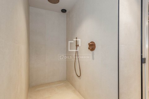 2 bedrooms apartment for sale in Barcelona, Catalonia, Spain № 4357 - photo 24