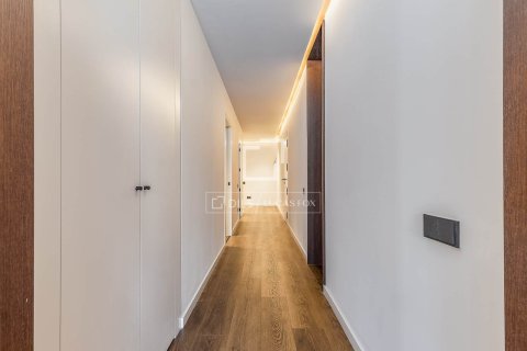 2 bedrooms apartment for sale in Barcelona, Catalonia, Spain № 4357 - photo 15