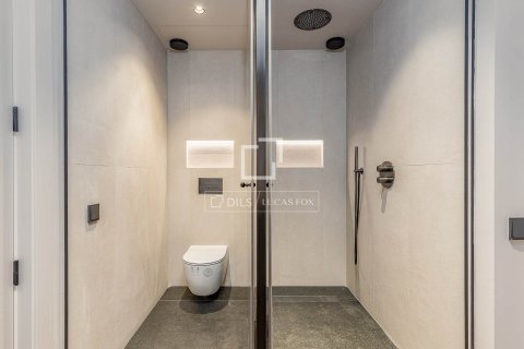 2 bedrooms apartment for sale in Barcelona, Catalonia, Spain № 4357 - photo 29
