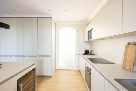 3 bedrooms apartment for sale in Barcelona, Catalonia, Spain № 4359 - photo 20