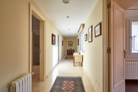 6 bedrooms house for sale in Sant Just Desvern, Barcelona, Catalonia, Spain № 8145 - photo 26