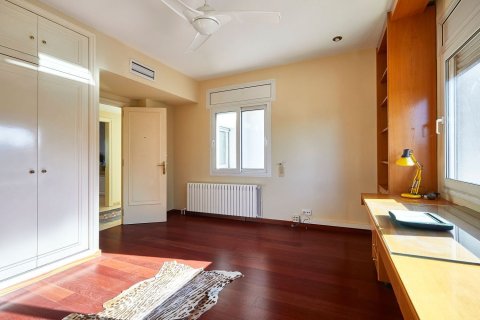 6 bedrooms house for sale in Sant Just Desvern, Barcelona, Catalonia, Spain № 8145 - photo 30