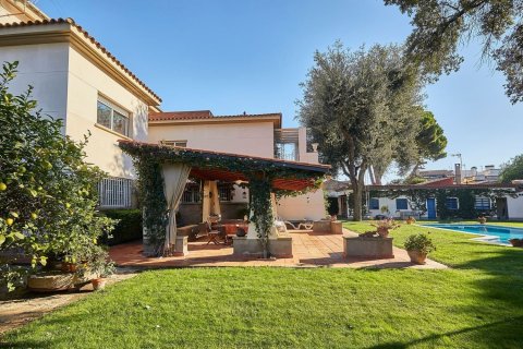 6 bedrooms house for sale in Sant Just Desvern, Barcelona, Catalonia, Spain № 8145 - photo 10