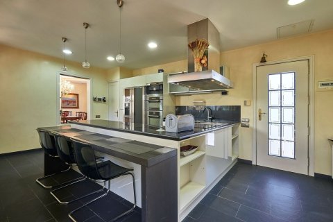 6 bedrooms house for sale in Sant Just Desvern, Barcelona, Catalonia, Spain № 8145 - photo 22