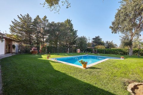 6 bedrooms house for sale in Sant Just Desvern, Barcelona, Catalonia, Spain № 8145 - photo 6