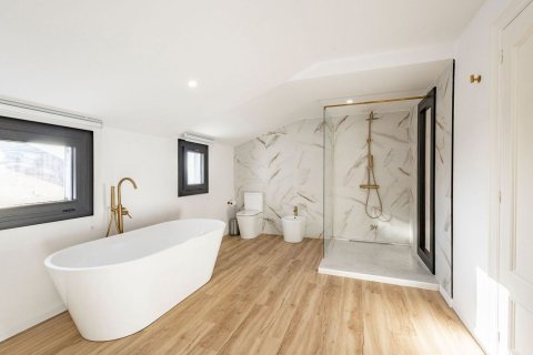 7 bedrooms house for sale in Esplugues de Llobregat, Barcelona, Catalonia, Spain № 8142 - photo 8