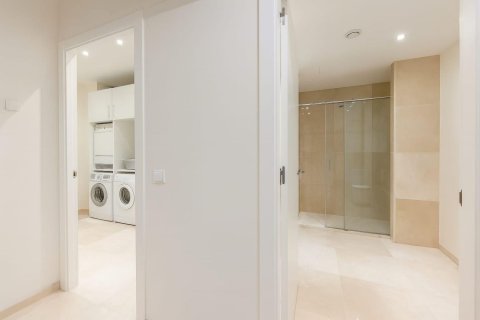 5 bedrooms house for sale in Esplugues de Llobregat, Barcelona, Catalonia, Spain № 8143 - photo 16