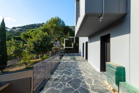4 bedrooms villa for sale in Premia De Dalt, Barcelona, Catalonia, Spain № 4329 - photo 29