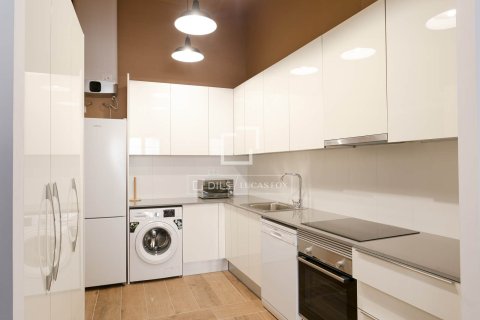 2 bedrooms apartment for sale in Barcelona, Catalonia, Spain № 6402 - photo 12