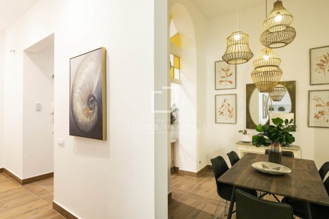 2 bedrooms apartment for sale in Barcelona, Catalonia, Spain № 6402 - photo 10