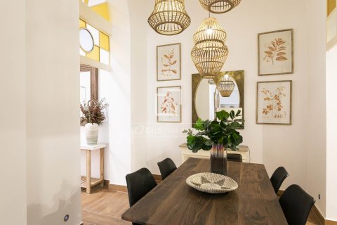 2 bedrooms apartment for sale in Barcelona, Catalonia, Spain № 6402 - photo 9