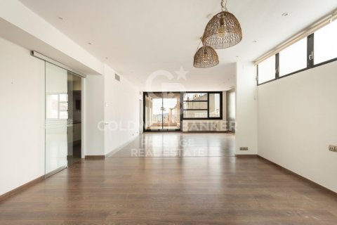 4 bedrooms penthouse for sale in Barcelona, Catalonia, Spain № 5531