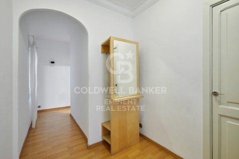 2 bedrooms apartment for sale in Barcelona, Catalonia, Spain № 5529 - photo 6
