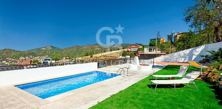 7 chambres house à vendre à Esplugues de Llobregat, Barcelona, Catalonia, Spain № 5526