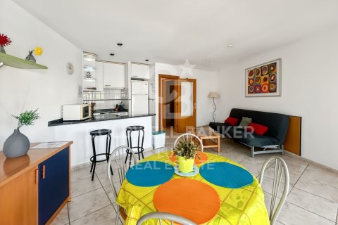 1053 sq.m. commercial property for sale in Llanca, Girona, Catalonia, Spain № 5582 - photo 10
