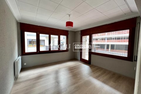 4 chambres apartment à vendre à Principado De Andorra (Ninguna Poblacion Tiene C.P.), Lleida, Catalonia, Spain № 5585 - photo 4