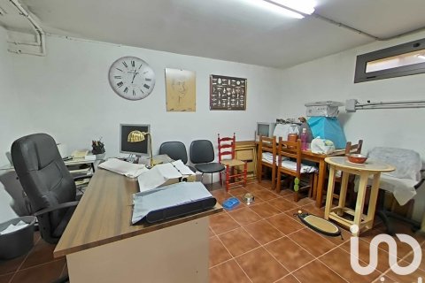 Купить дом в Альпикат, Испания с 6 спален, 376м², № 4799 - фото 28