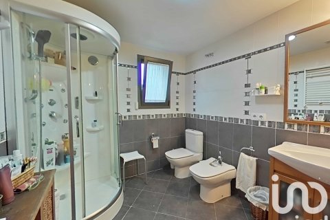 Купить дом в Альпикат, Испания с 6 спален, 376м², № 4799 - фото 12