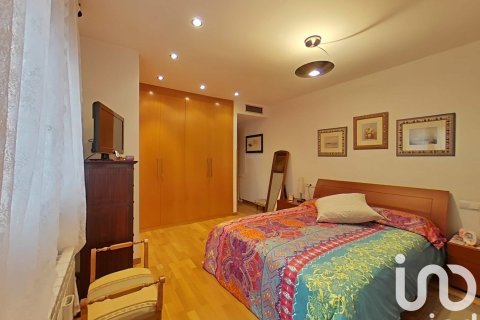 Купить дом в Альпикат, Испания с 6 спален, 376м², № 4799 - фото 13