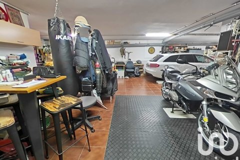 Купить дом в Альпикат, Испания с 6 спален, 376м², № 4799 - фото 25