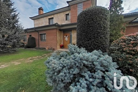 Купить дом в Альпикат, Испания с 6 спален, 376м², № 4799 - фото 6