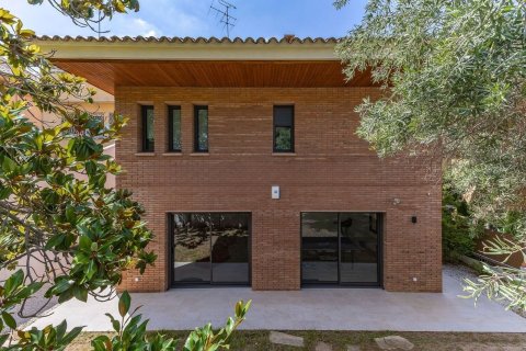 8 bedrooms house for sale in Sant Just Desvern, Barcelona, Catalonia, Spain № 8147